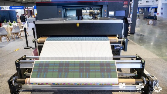 Gjashtë pyetje të mëdha për zgjedhjen e printerëve tekstile dixhitale: udhërrëfyes thelbësor për prodhuesit e rrobave dhe studiot